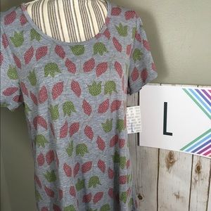 LuLaRoe Classic Tee